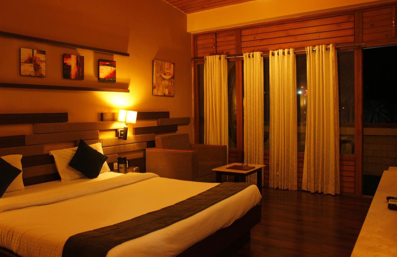 Hotel Mount Regency Mount Abu Eksteriør bilde